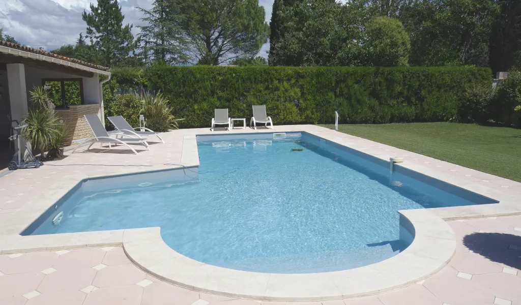 Piscine des hibiscus exclusive