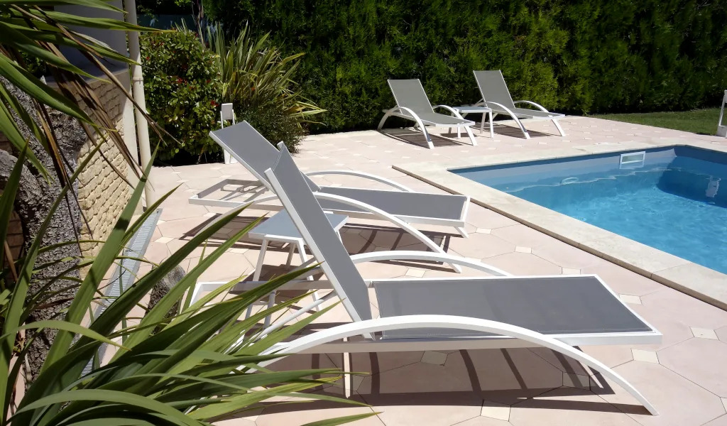 plage-piscine des hibiscus